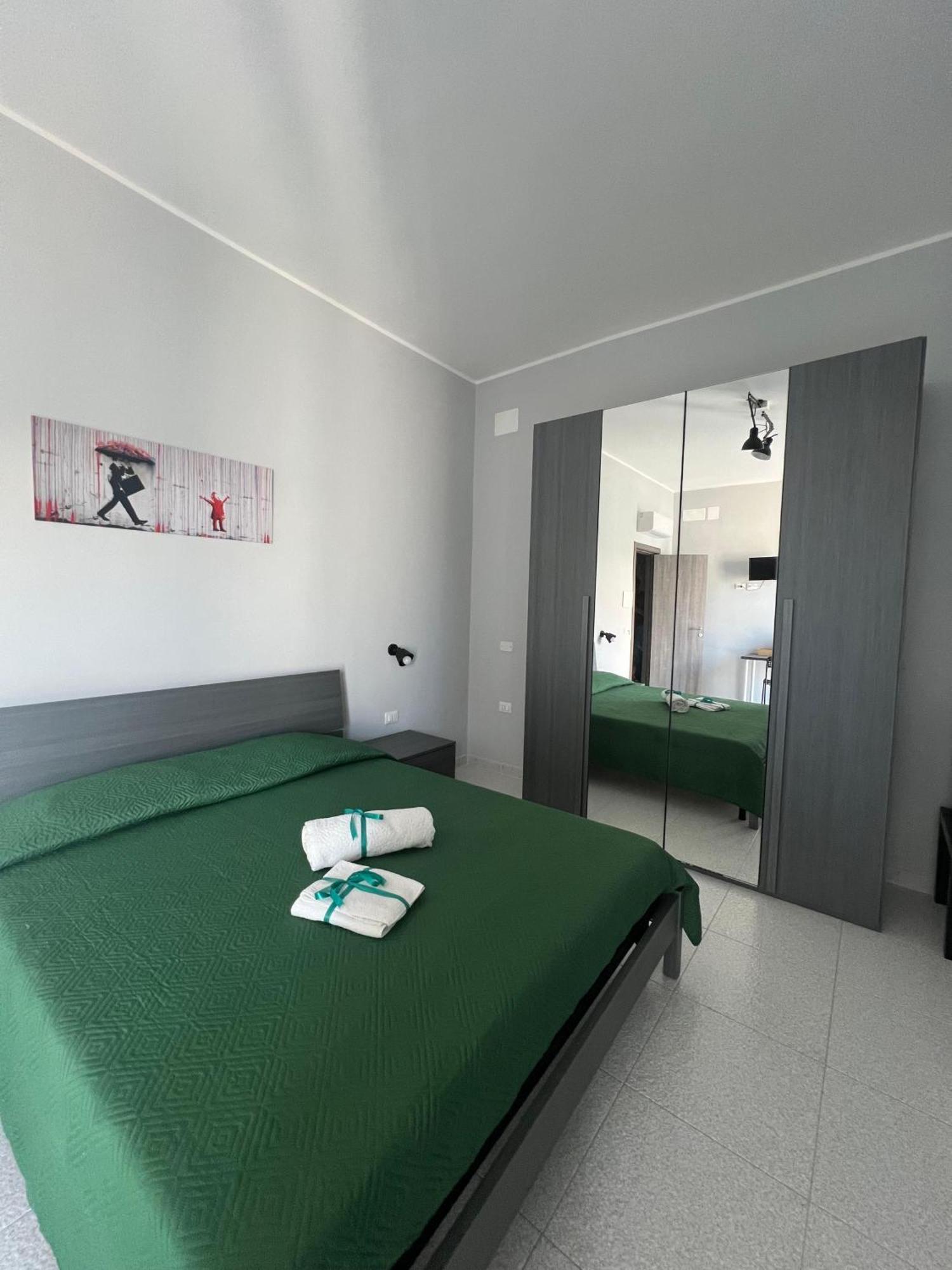 Settetrequattro Rooms Syracuse Eksteriør billede